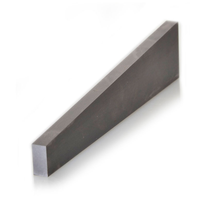 Recubrimiento de superficies con placas de metal duro